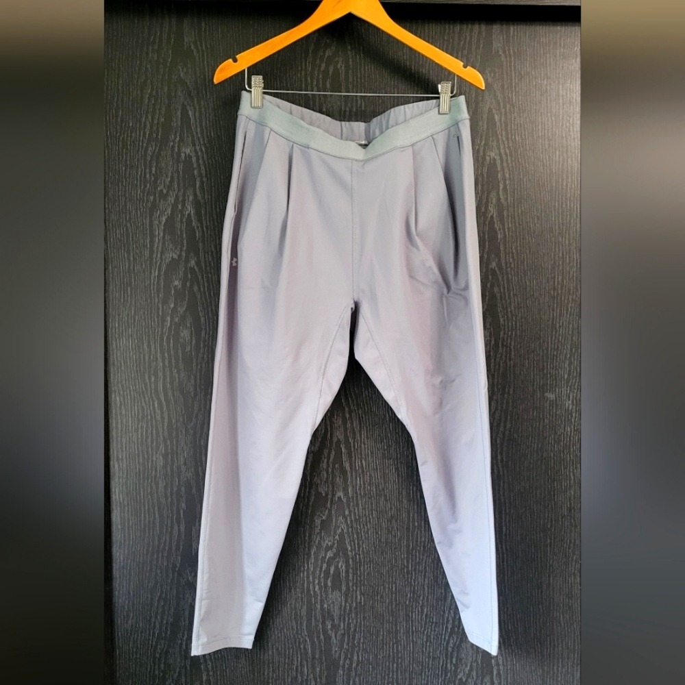 Under Armour Gray Track Pants Relaxed Fit Joggers